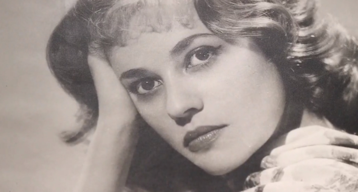 El armario de la actriz francesa Jeanne Moreau sale a la venta en París