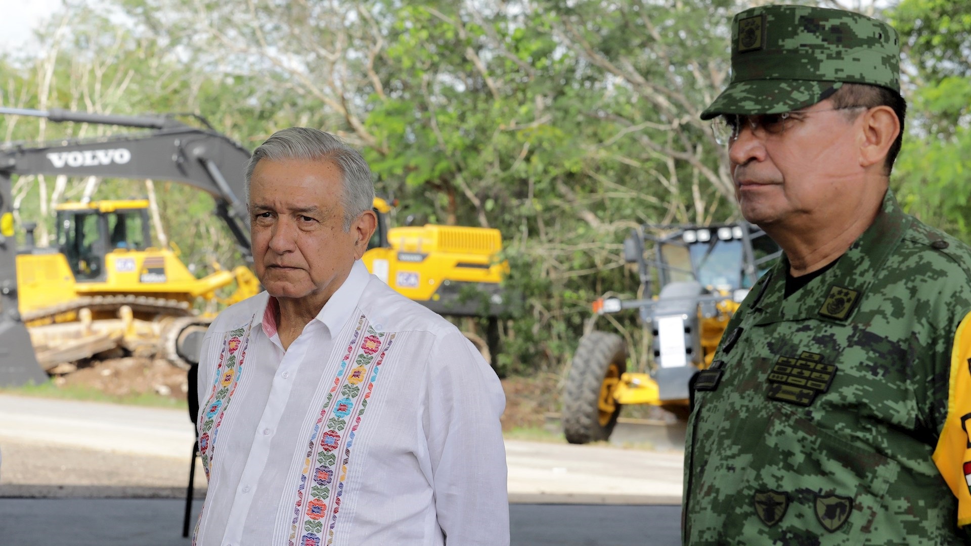 Reconoce Durazo “honestidad y trabajo” de secretarios de las Fuerzas Armadas