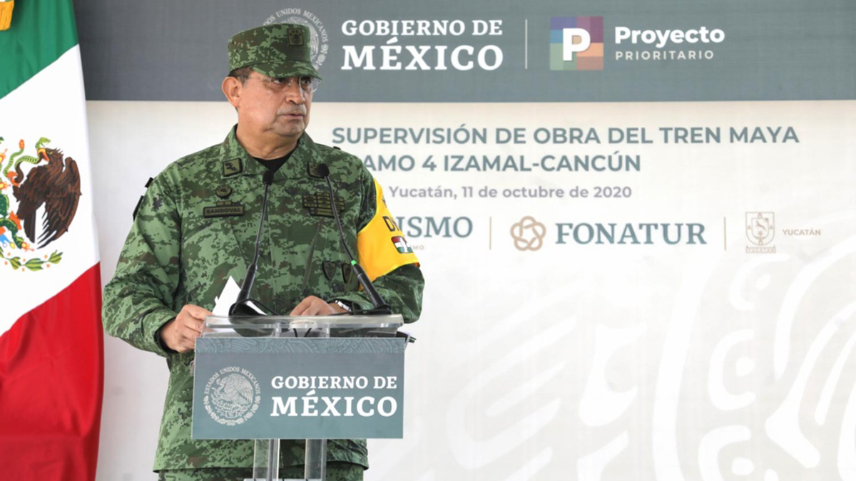 Defiende Sedena participación de militares en construcción de obras prioritarias del Gobierno de México - luis-cresencio-sandoval-en-supervision-de-construccion-del-tren-maya