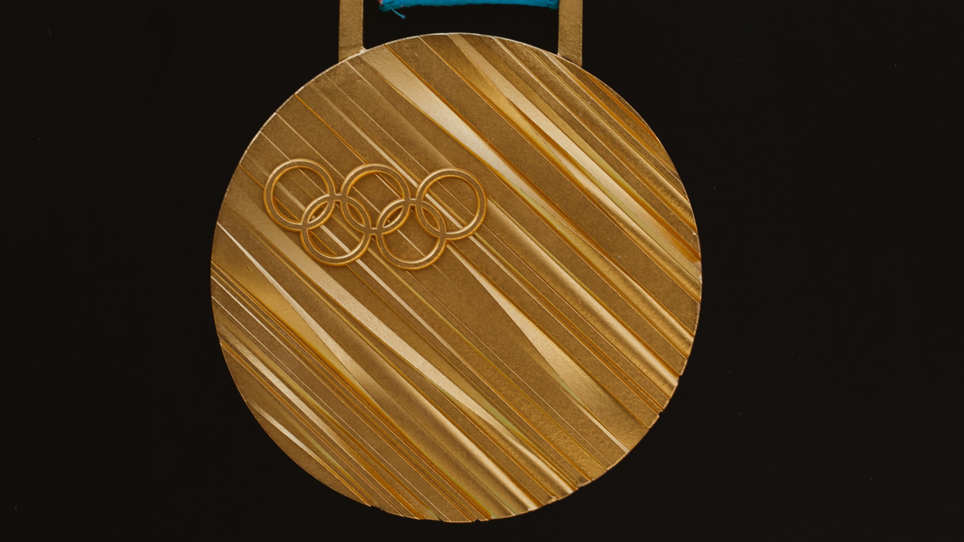 Continuarán apoyos a atletas que lo merezcan, sostiene Erik Morales