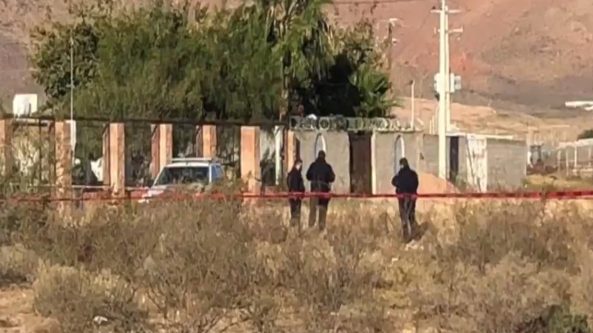 Localizan en Chihuahua cadáveres de seis hombres y dos mujeres