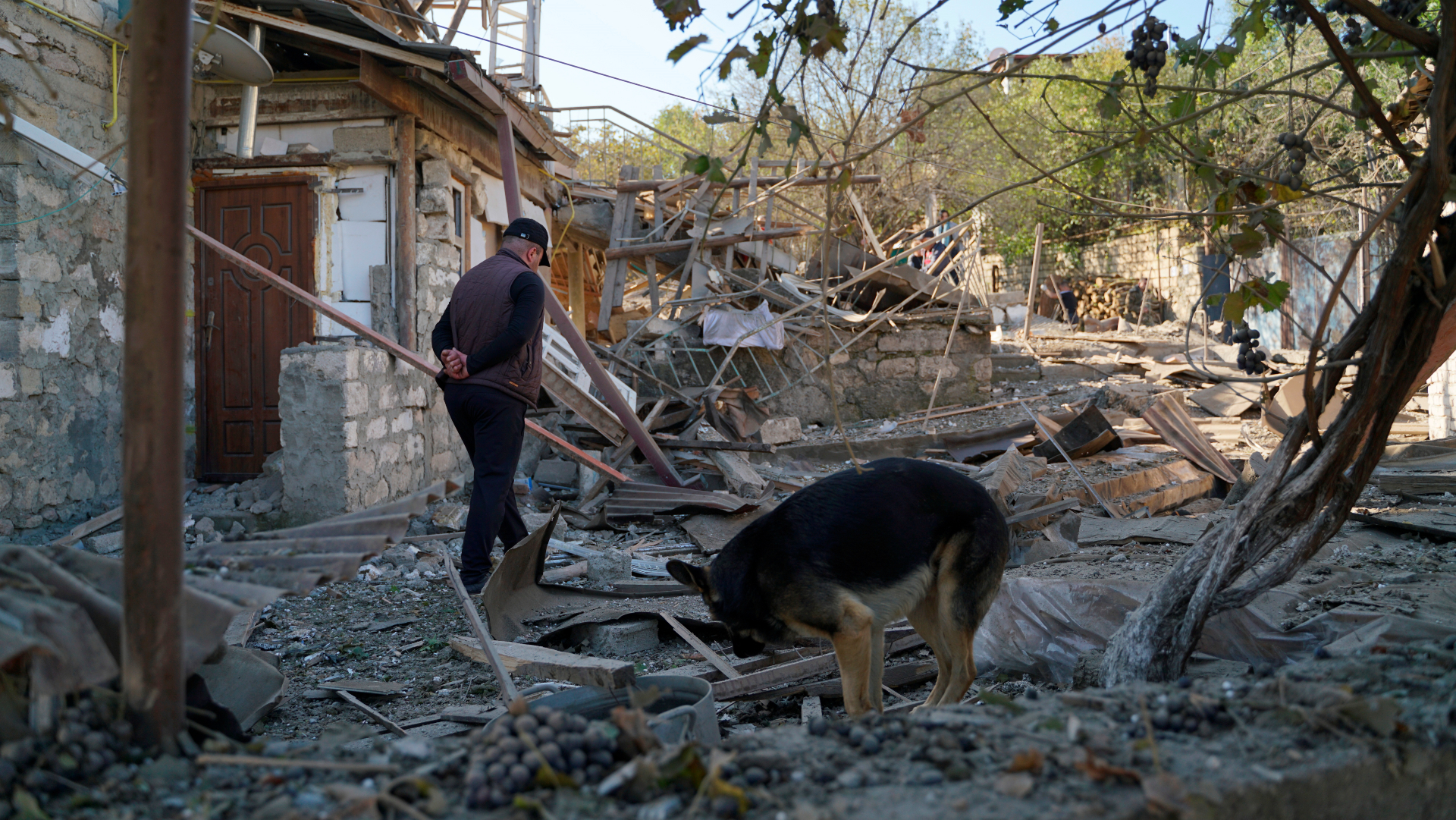 Azerbaiyán y Armenia acuerdan tregua humanitaria
