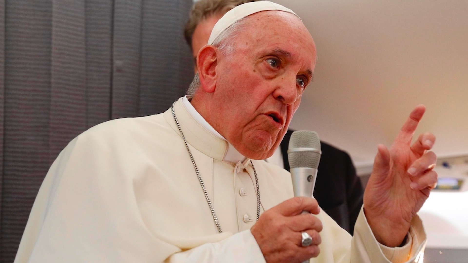 Pandemia es una línea divisoria en el proyecto de la UE, afirma papa Francisco