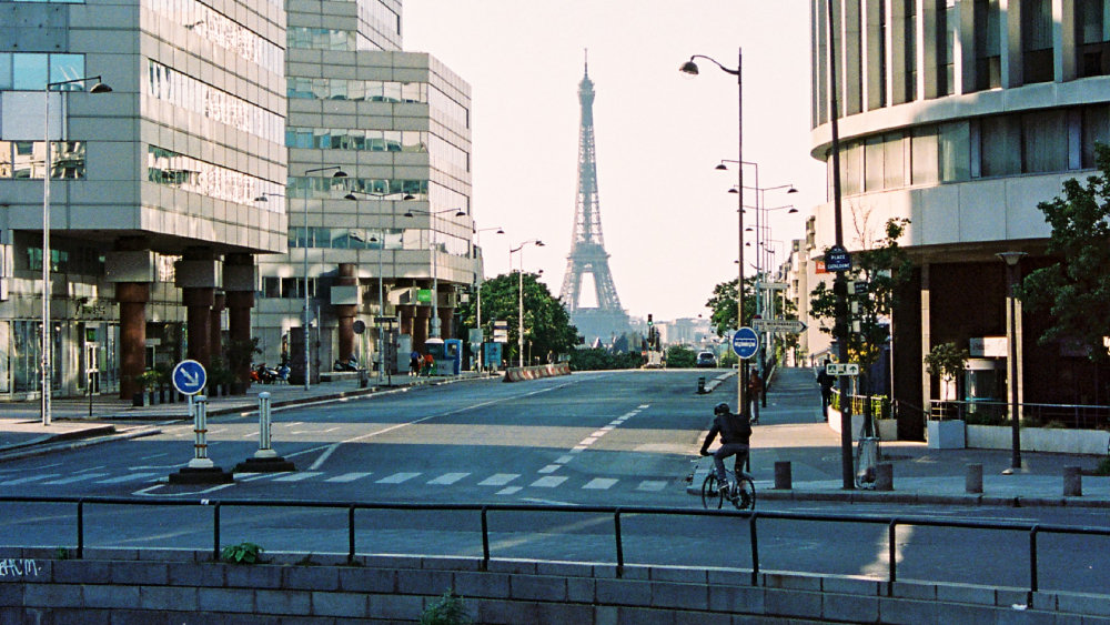 Francia supera el millón de contagios de COVID-19 con nuevo récord diario