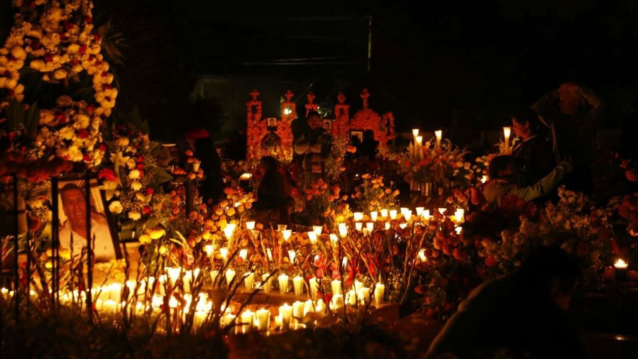Cerrarán panteones en Pátzcuaro, Michoacán, el 1 y 2 de noviembre