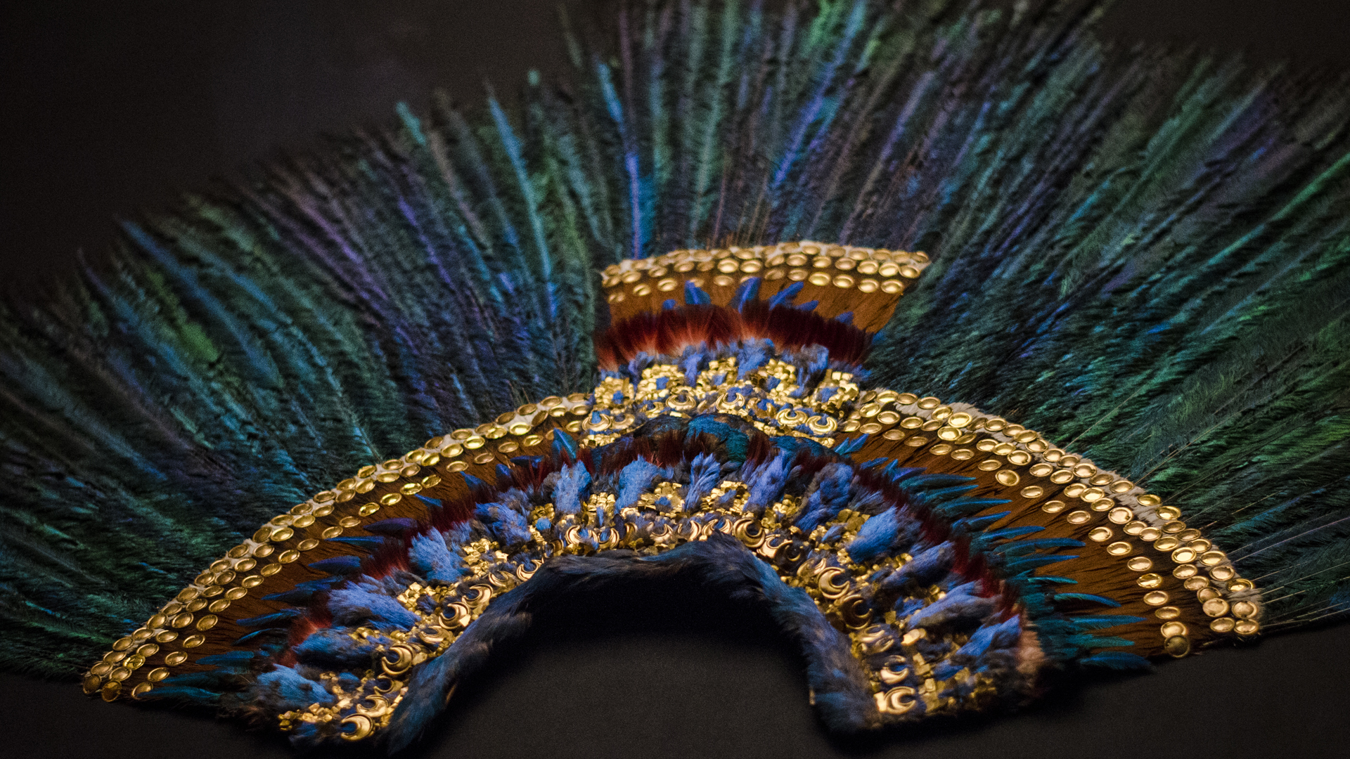 El Penacho de Moctezuma, objeto que genera polémica entre México y Austria El Penacho de Moctezuma, objeto que genera polémica entre México y Austria