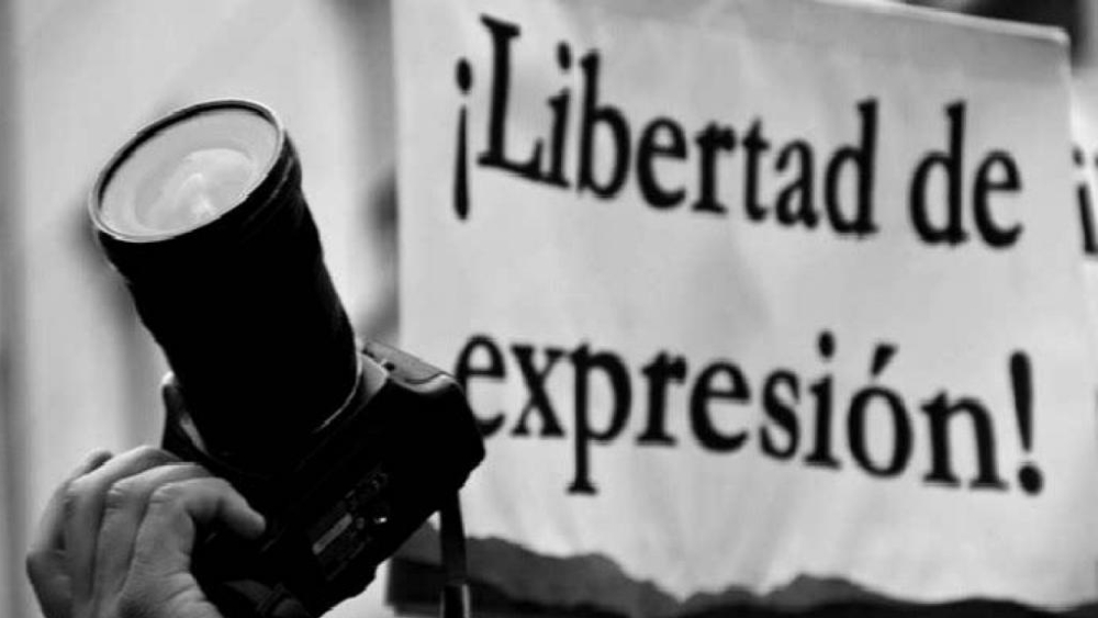 SIP alerta por amenazas del crimen y críticas de AMLO a la prensa mexicana