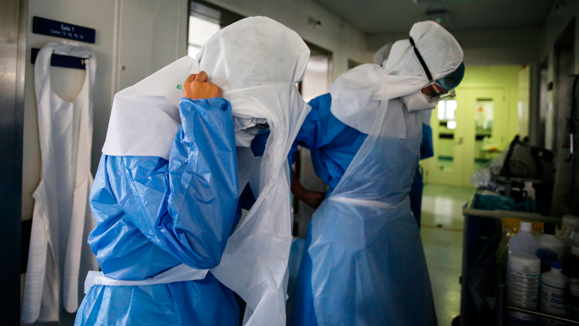 Casos de COVID-19 ascienden a 47 millones, con más población joven afectada