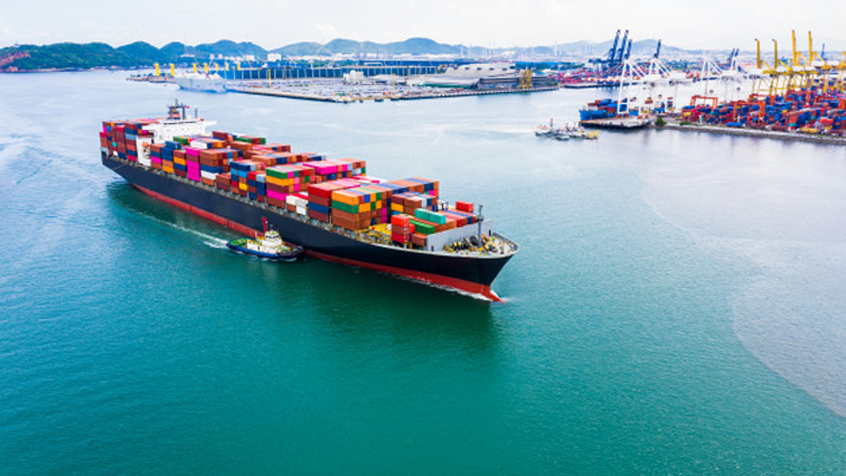 Avala Senado, en lo general y particular, dictamen para otorgar control de puertos a Semar Avala Senado, en lo general y particular, dictamen para otorgar control de puertos a Semar