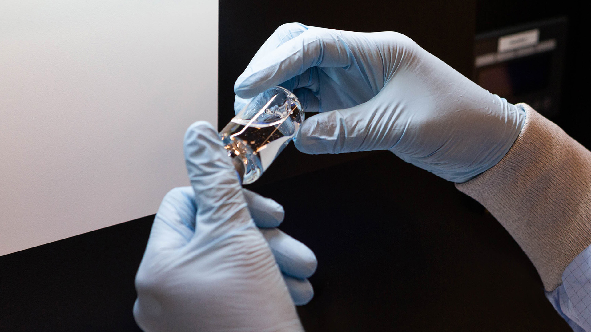 Autoriza FDA uso de remdesivir para tratar COVID-19 Autoriza FDA uso de remdesivir para tratar COVID-19