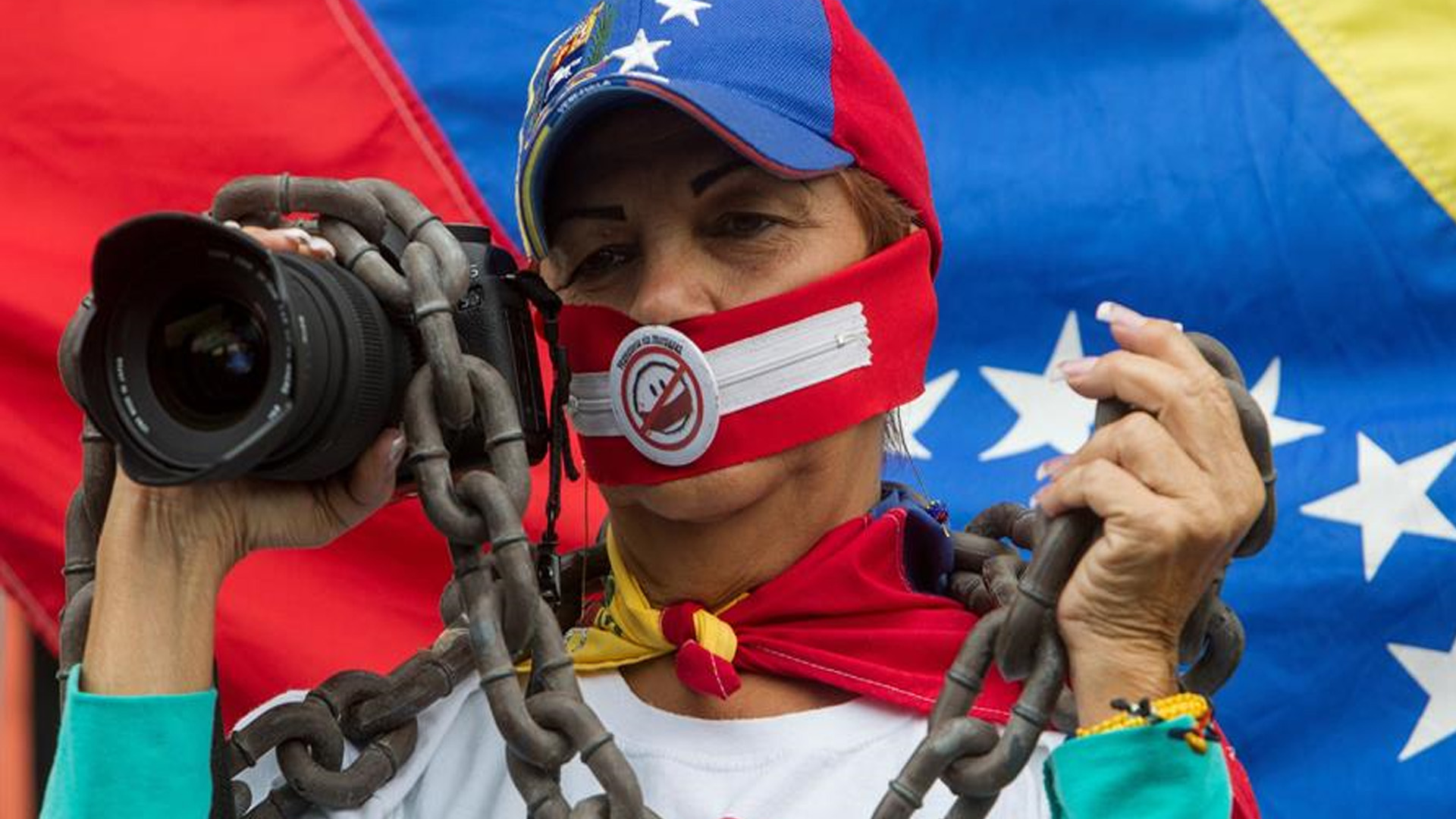 México padece veto parcial a la prensa y libertad de expresión: Sociedad Interamericana de Prensa