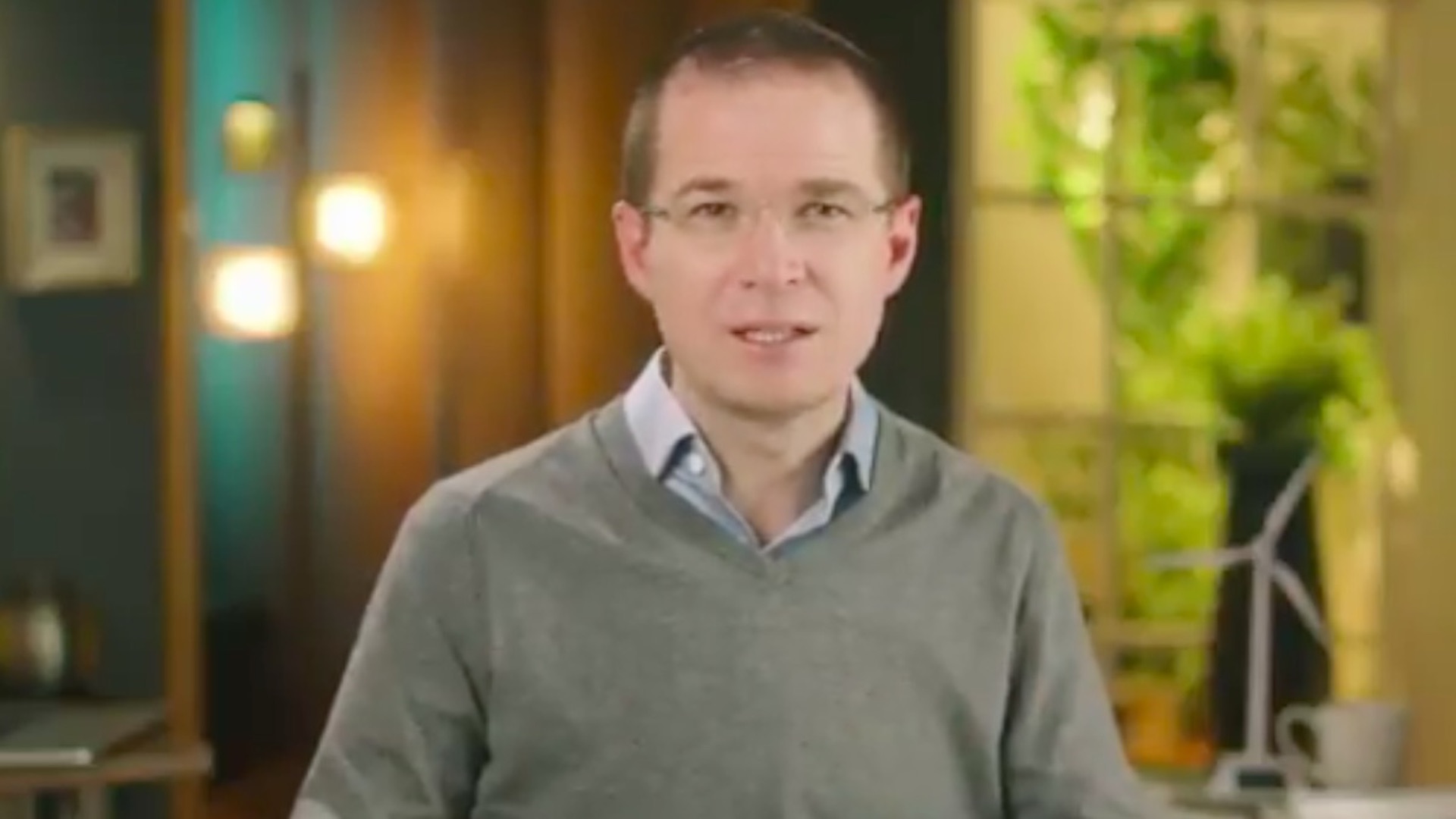 Ocurrencias y frasecitas de AMLO no llevan a ninguna parte, asegura Ricardo Anaya en nuevo video