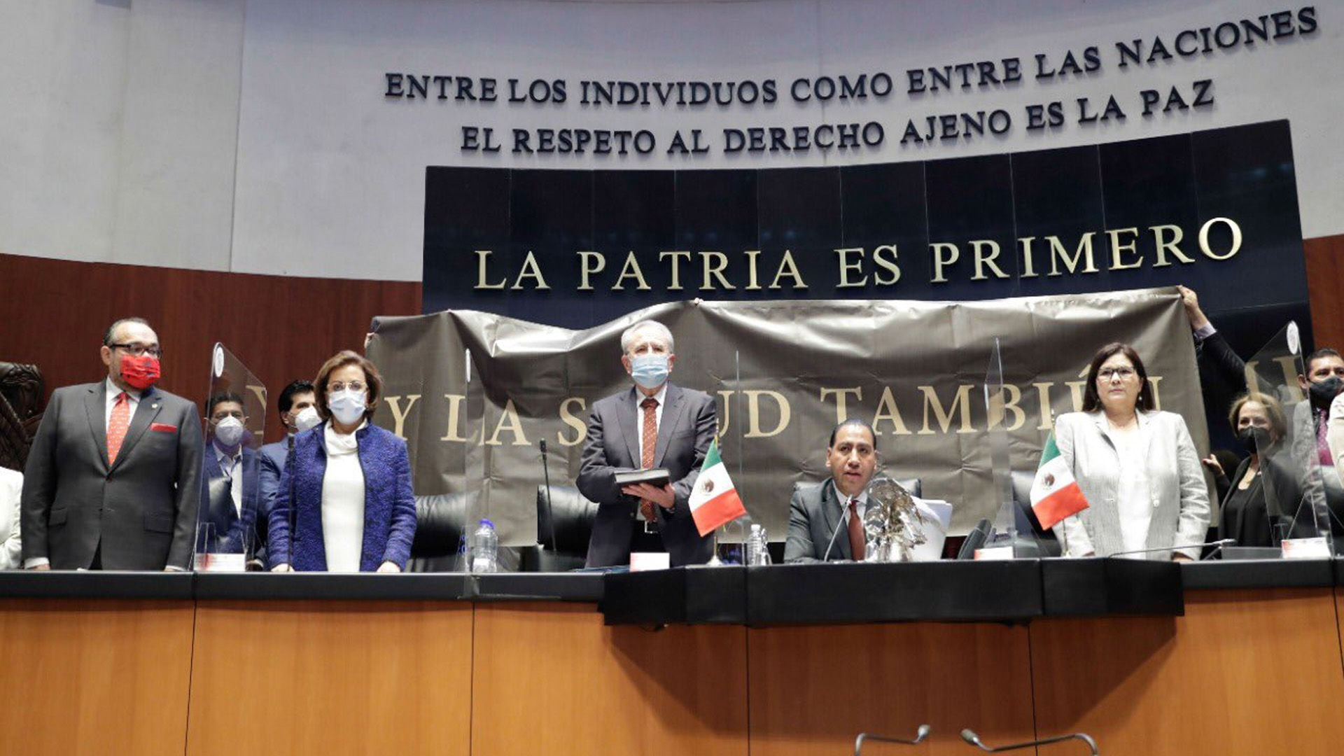 Senadores panistas denuncian subordinación del Poder Judicial a López Obrador