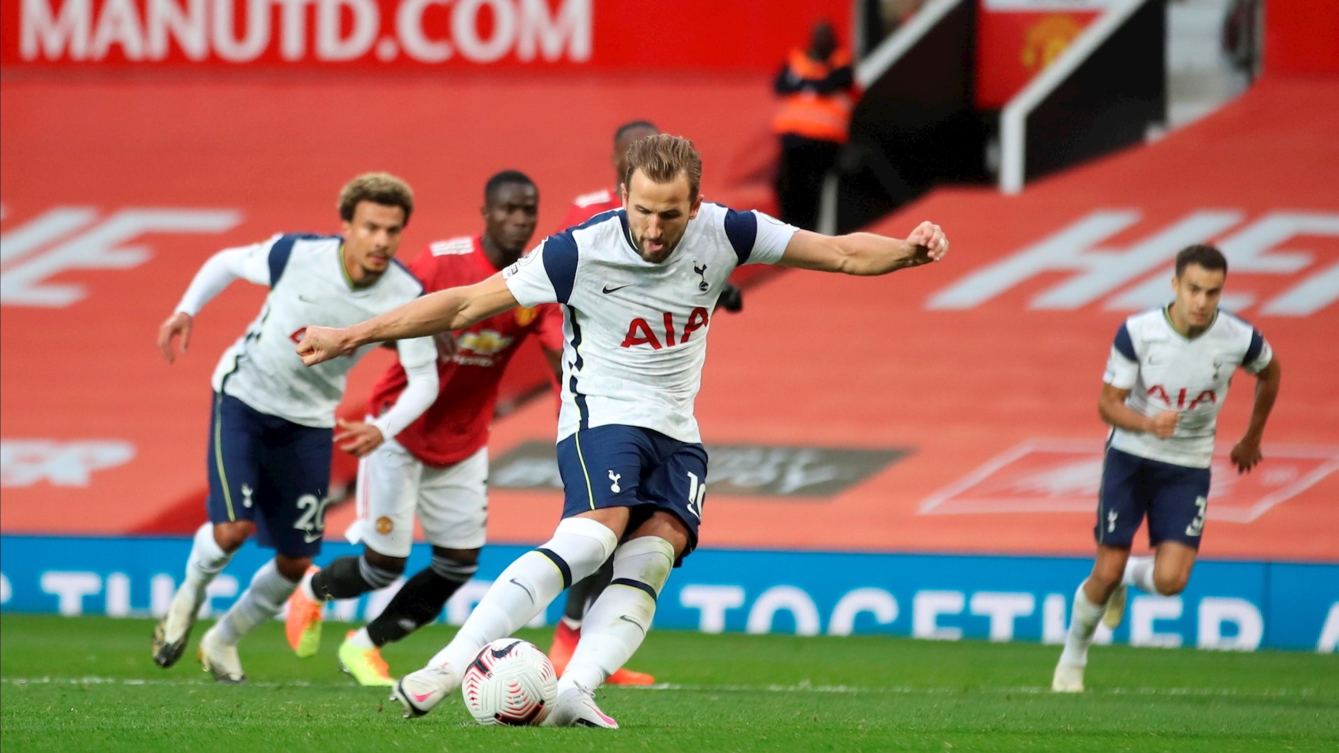 Tottenham humilla al Manchester United; Mourinho cobra su venganza casi dos años después - tottenham-partido-manchester-united-futbol-04102020