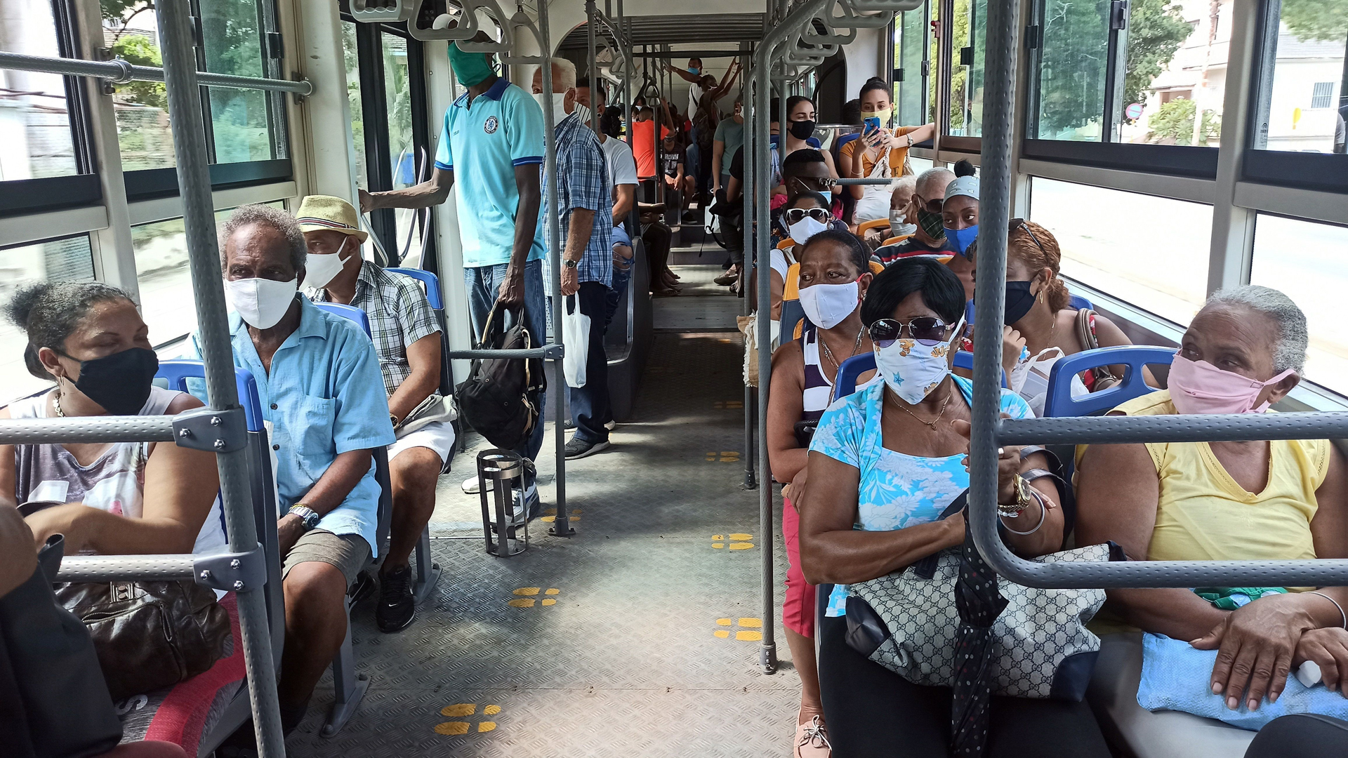 Western Union dejará de entregar remesas en Cuba por sanción a financiera local