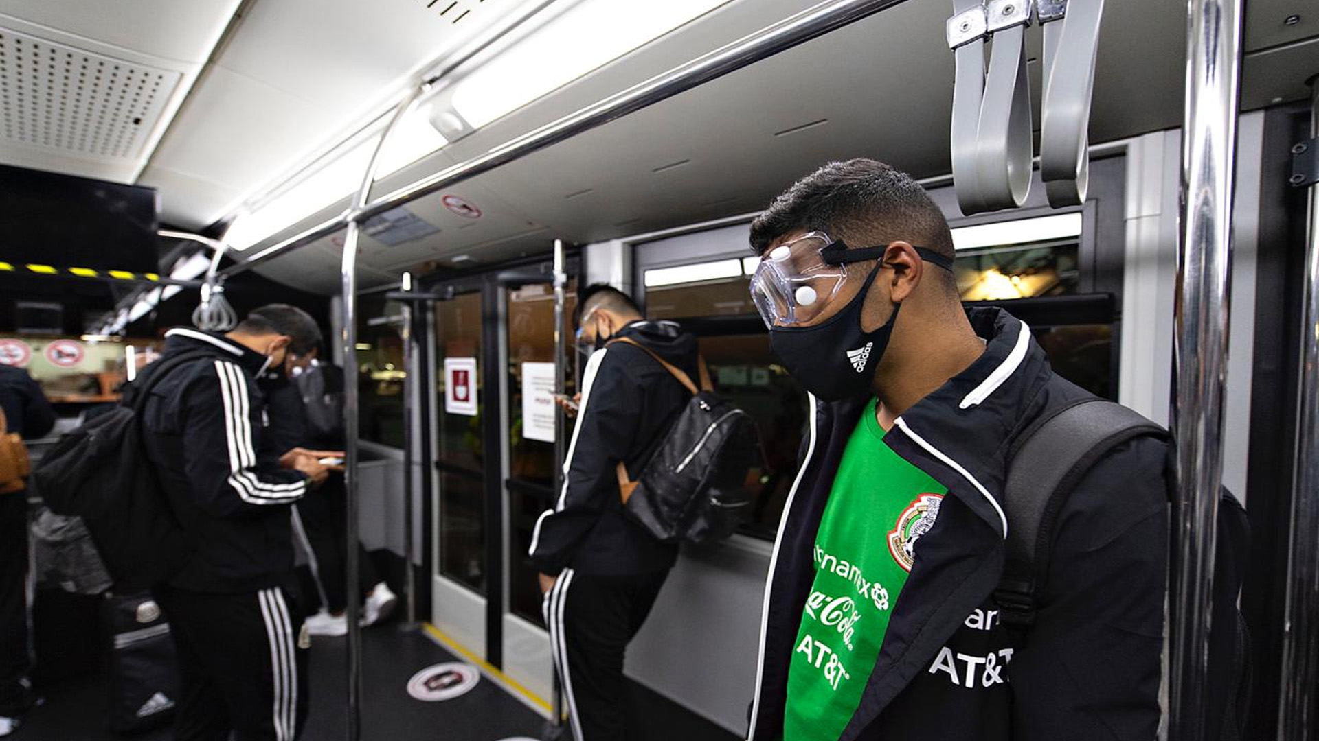 Viaja parte del Tricolor a Europa para enfrentar a Holanda y Argelia