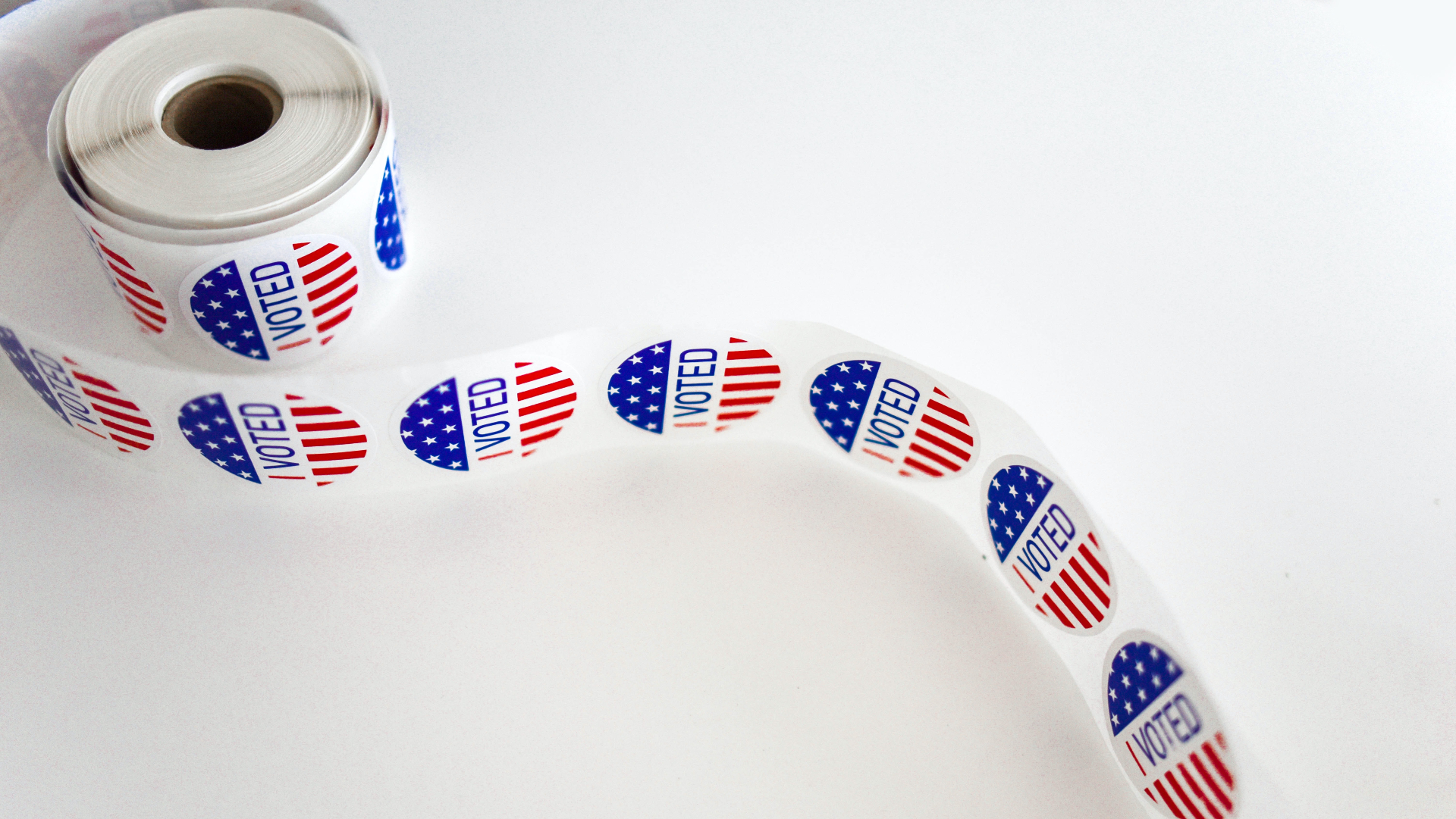 Más de 1.3 millones de estadounidenses ya votaron por correo en la Florida