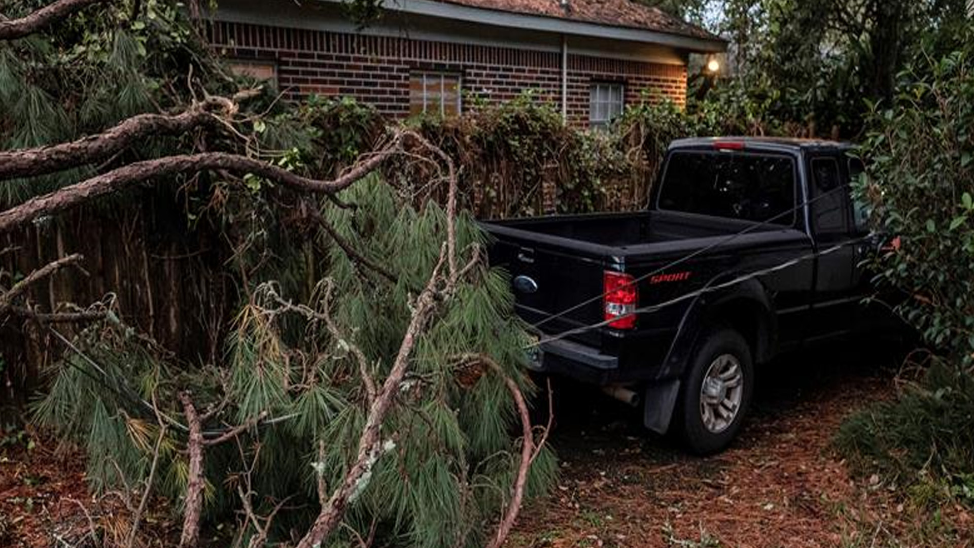‘Zeta’ se degrada a ciclón tras dejar 5 muertos en el sur de Estados Unidos