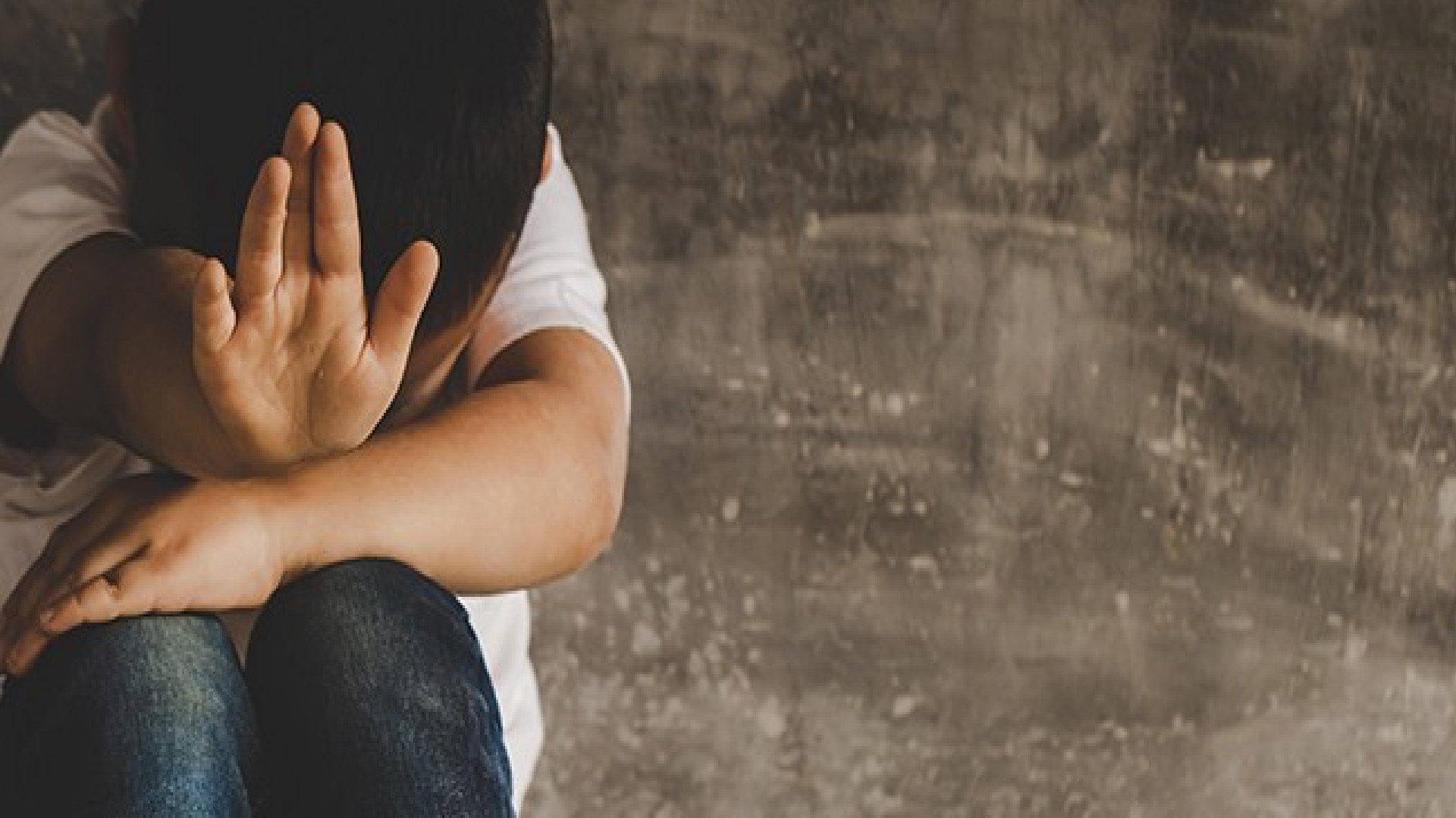 Niños corren riesgo de sufrir acoso cibernético durante pandemia, alerta Juan Ramón de la Fuente