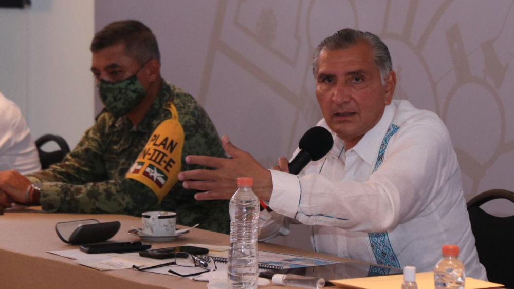 Asegura gobernador de Tabasco que no tiene “guerra” con Manuel Bartlett