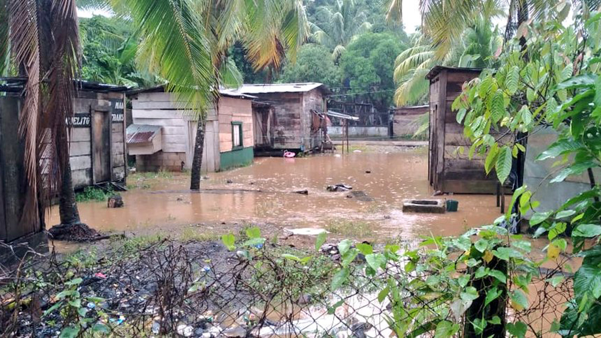 El 'extremadamente peligroso' huracán Eta toca tierra en Nicaragua - afectaciones-en-nicaragua-por-eta