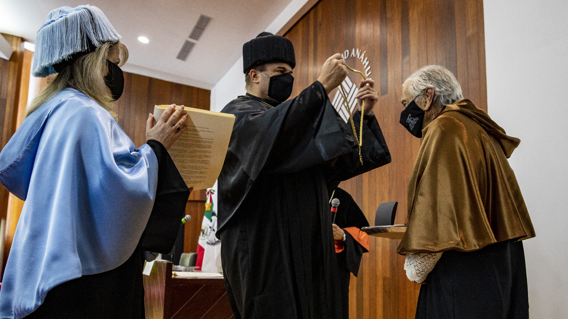 Universidad Anáhuac entrega Doctorado Honoris Causa al arquitecto Agustín Hernández; reconoce contribución a arquitectura moderna mexicana - agustin-hernandez-navarro-doctorado-honoris-causa-anahuac-2