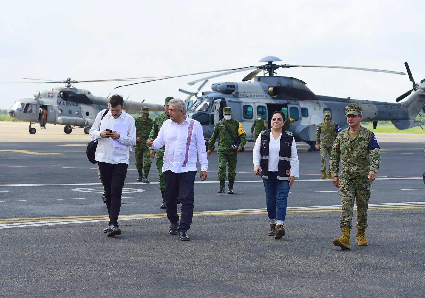 AMLO: críticas por llegar tarde a la tragedia de Tabasco; el análisis del Dr. Luis Estrada
