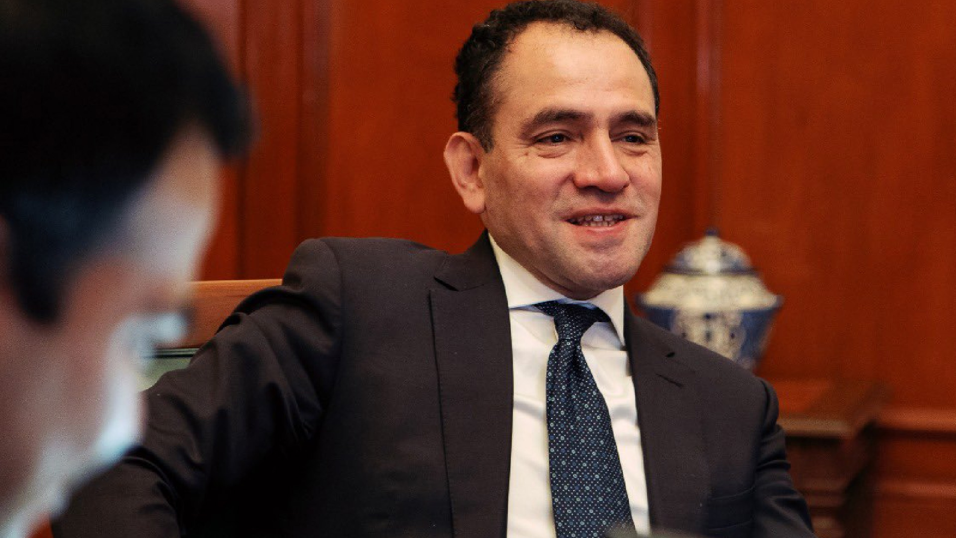 Hacienda refinancia deuda por 6 mil 600 mdd en mercados internacionales