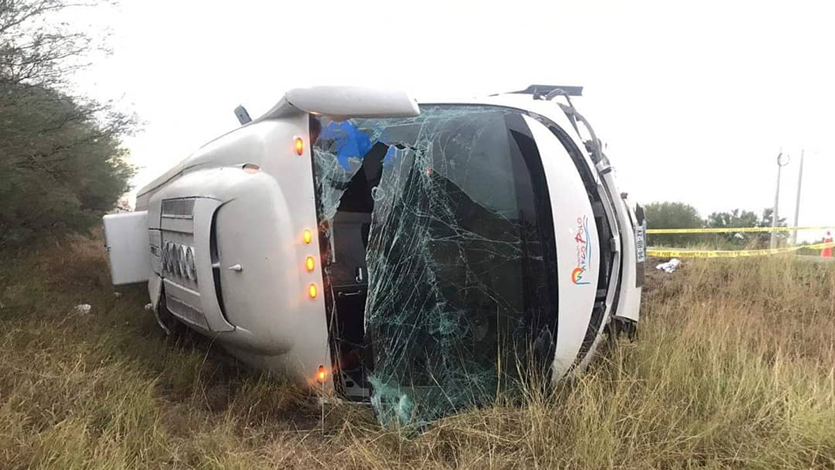 Vuelca autobús con integrantes de FRENAAA en Matamoros; murieron dos personas