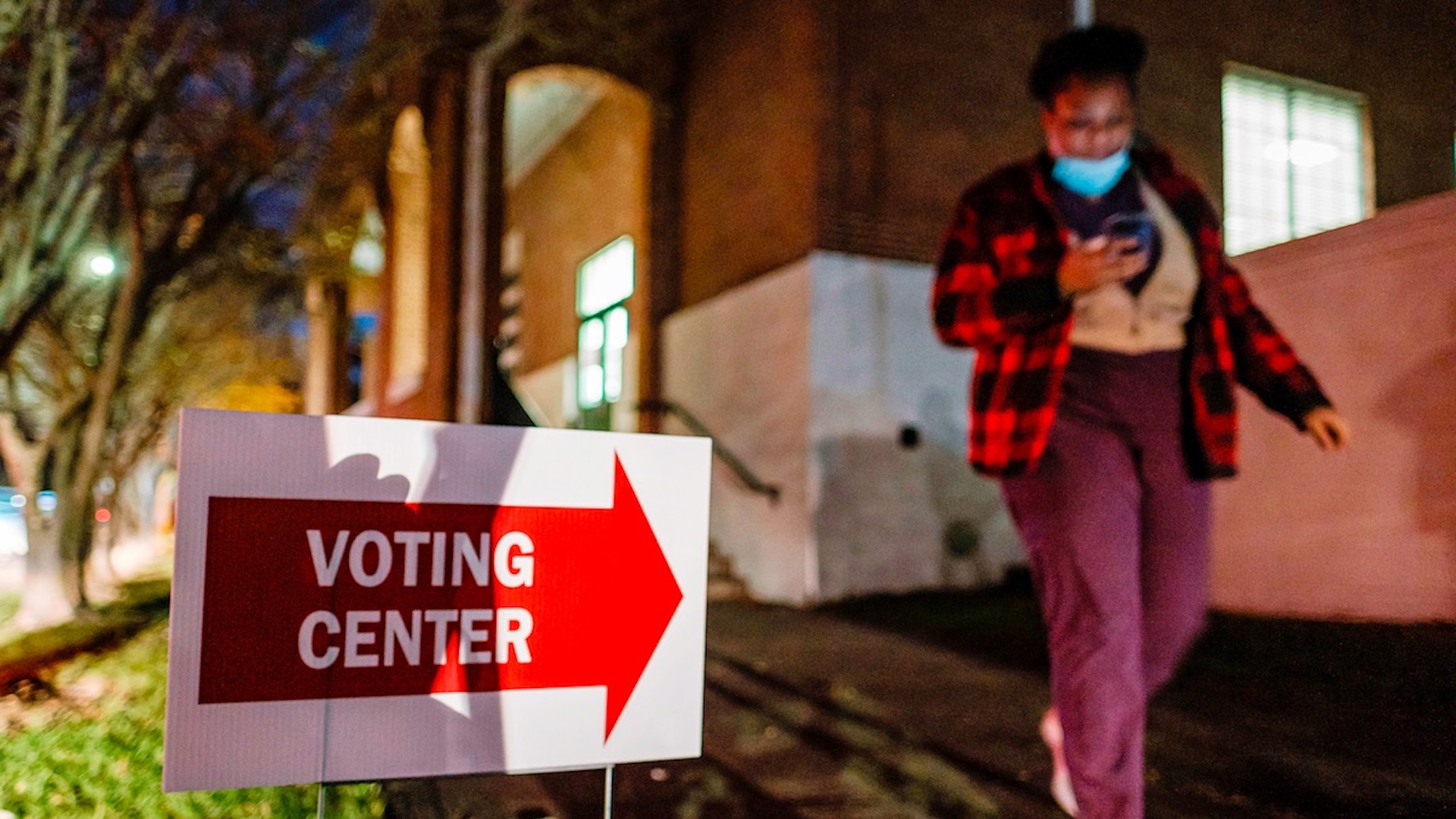 Cierran las primeras urnas en cuatro estados clave para las elecciones de Estados Unidos