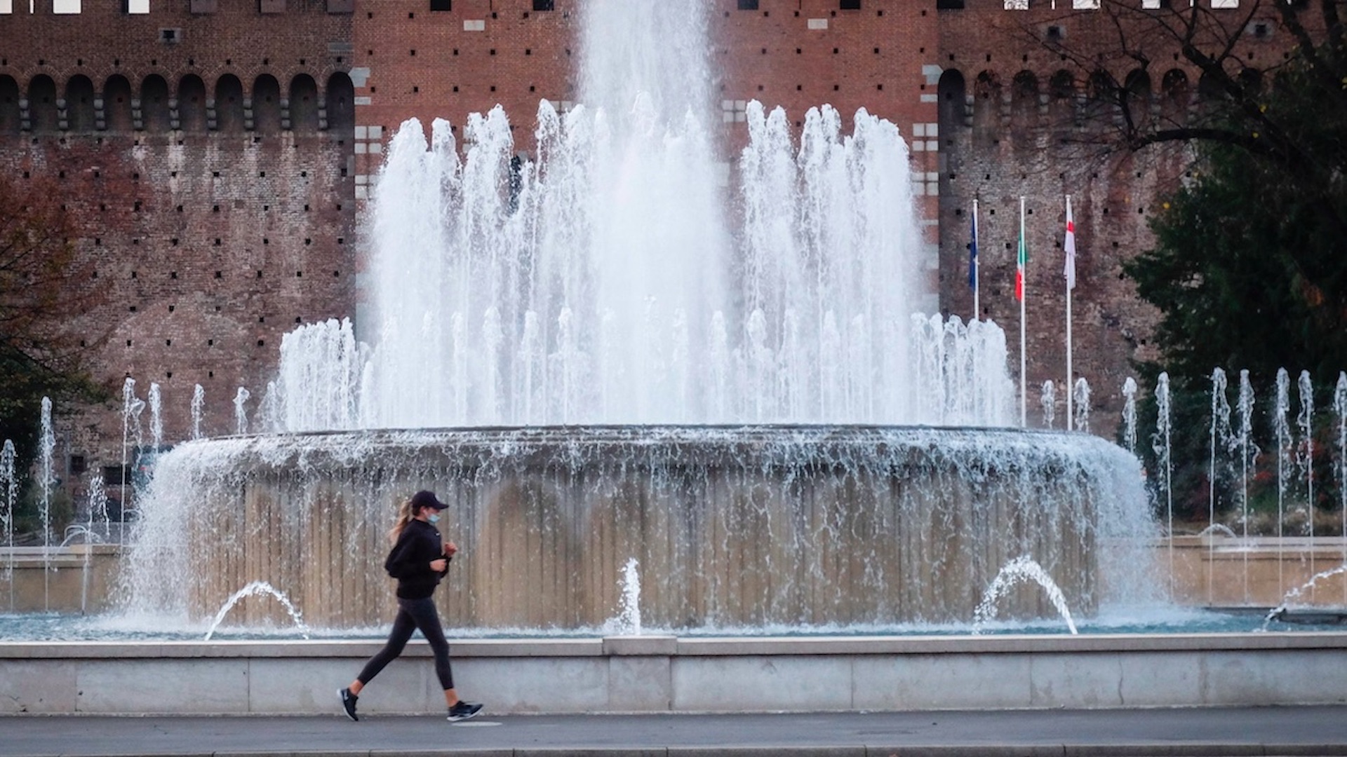 Casos diarios de COVID-19 rompen nuevo récord, con 580 mil registrados, asegura la OMS