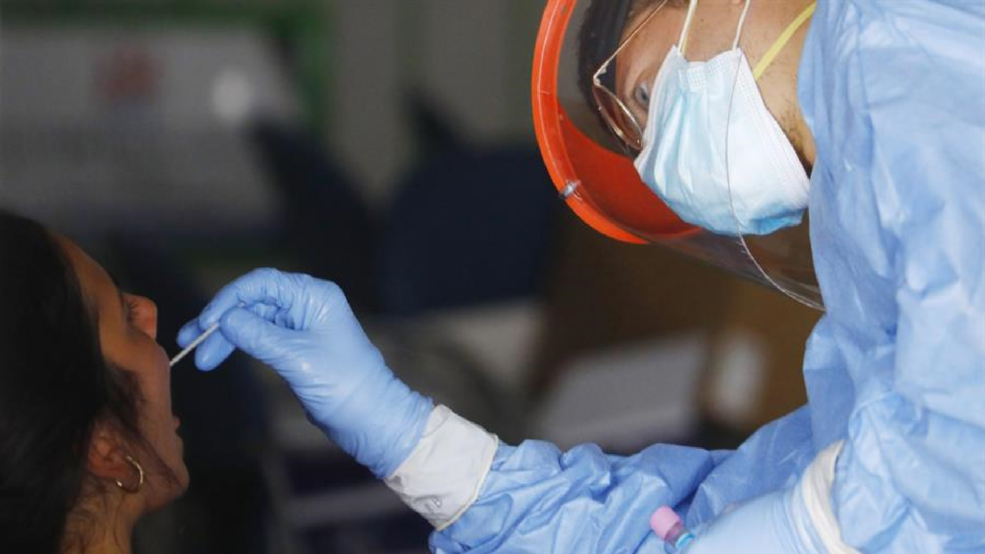 Científicos confirman que la epidemia de COVID-19 desciende en toda Europa