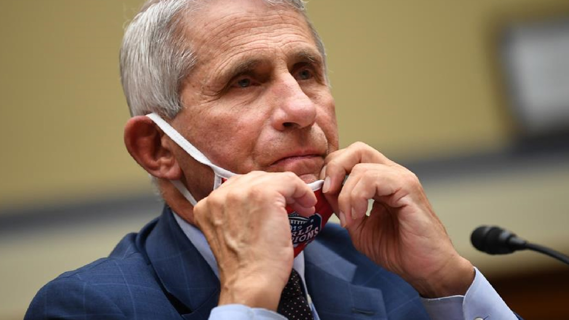 Anthony Fauci critica estrategia “inconexa” y “sin liderazgo” de Trump ante COVID-19