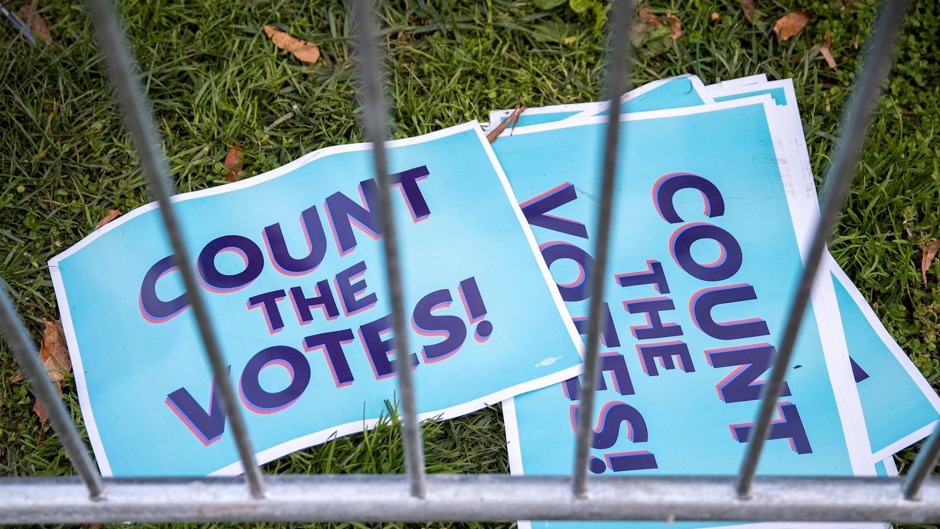 Si Biden gana, “echará a intrusos de la Casa Blanca”, avisa a Trump un vocero