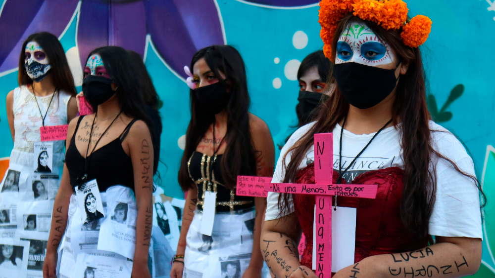 Gobierno no persigue a luchadores sociales o feministas, afirma AMLO