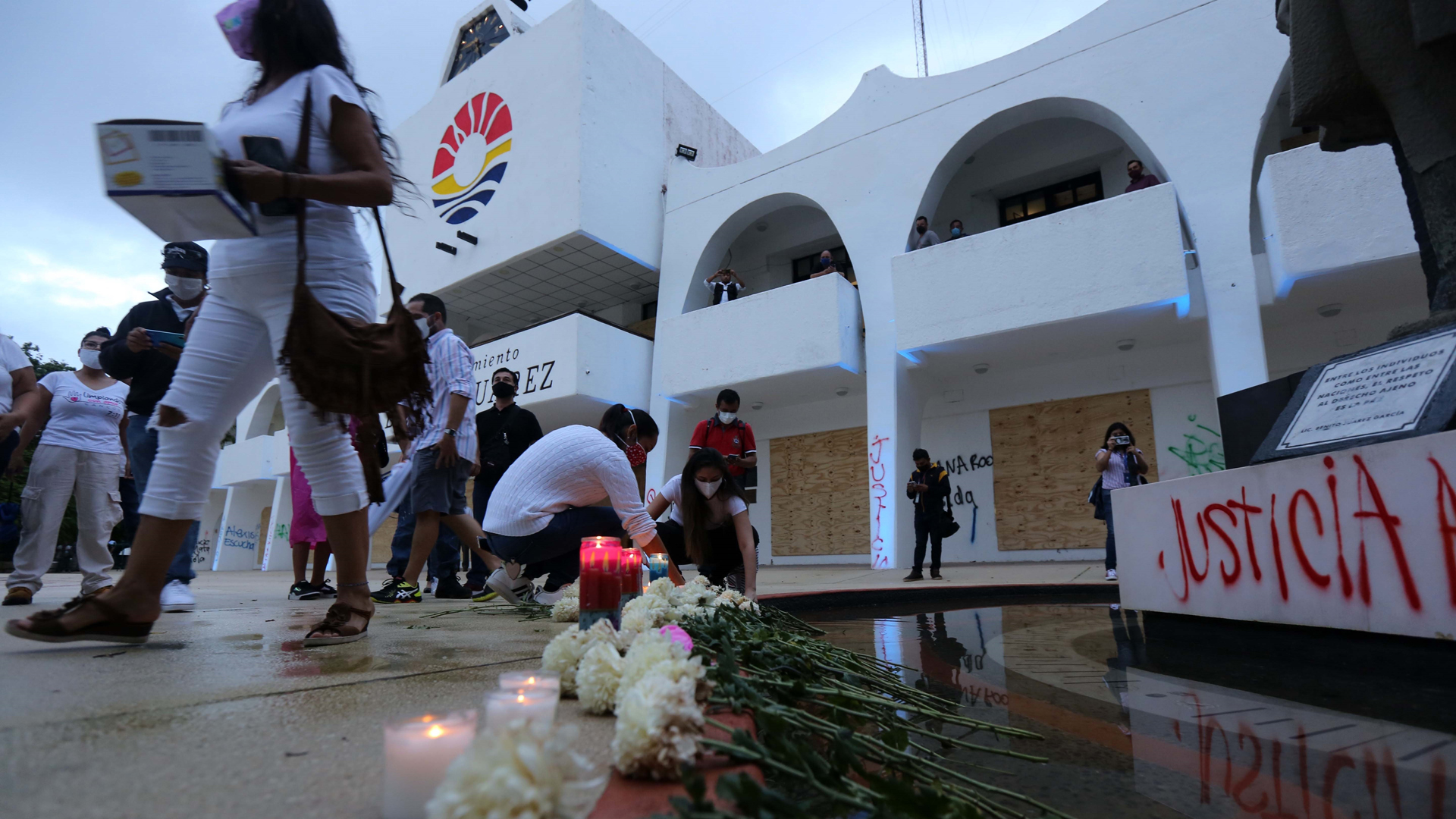 Denuncian agresiones sexuales de la Policía en protesta feminista de Cancún