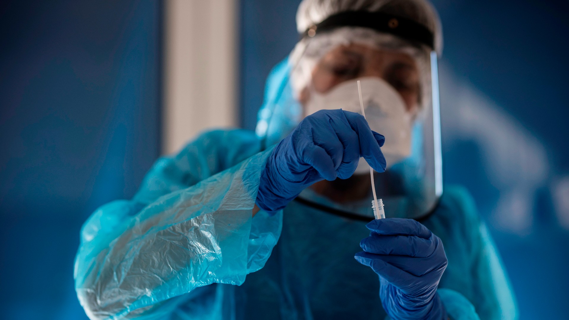 Pandemia supera los 57 millones de casos, con 641 mil nuevos contagios