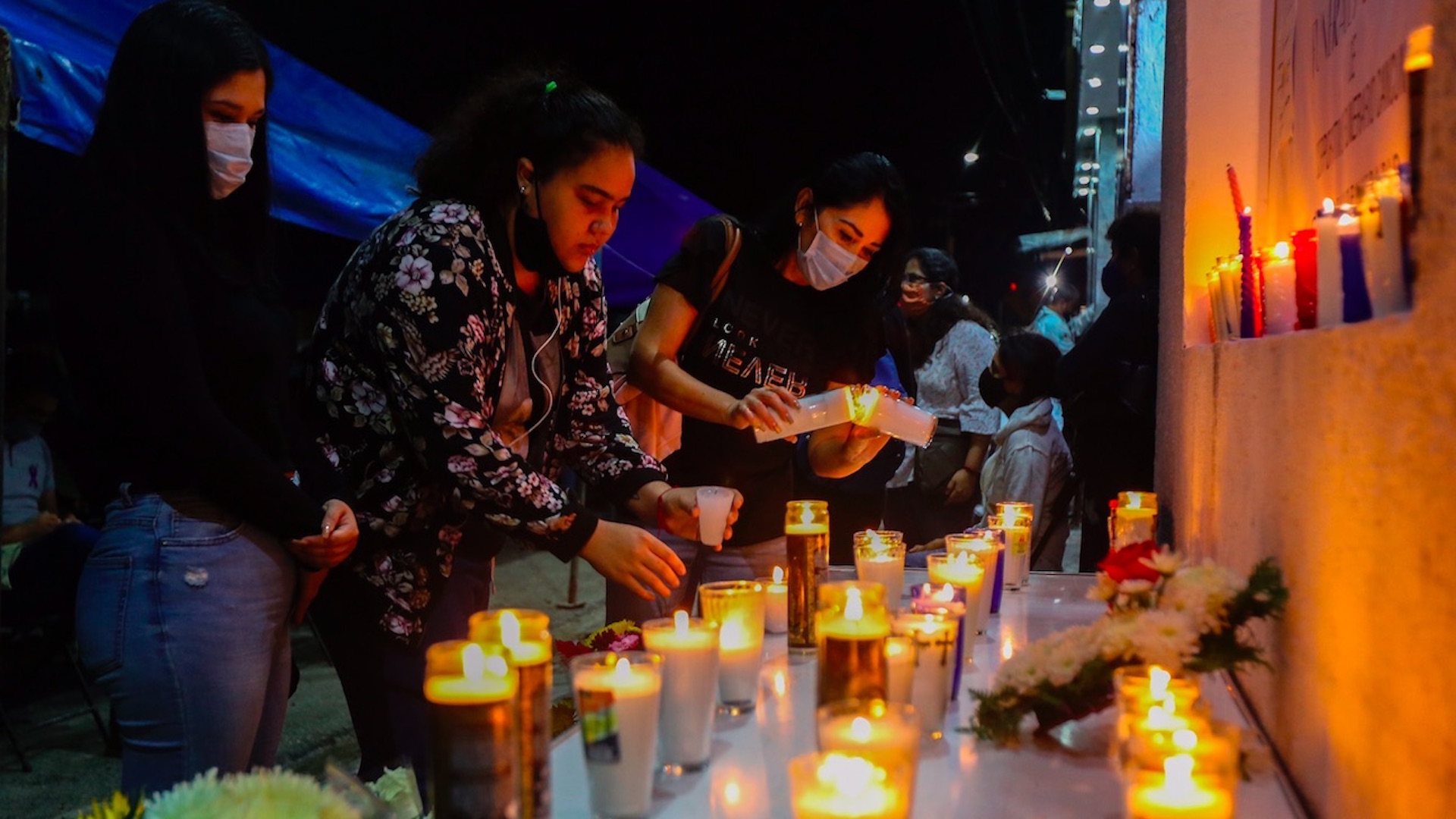 Familiares y amigos despiden en funeral a Alexis, la joven asesinada en Cancún cuyo caso originó la protesta reprimida a balazos