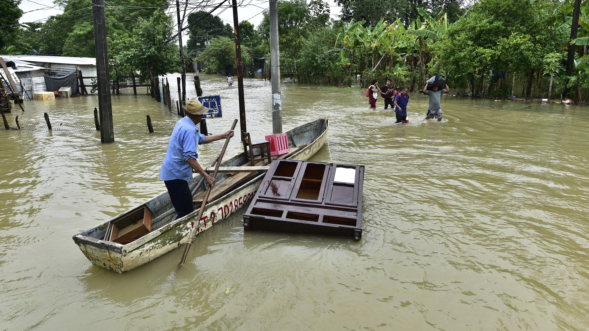 Condena gobernador de Tabasco burla de Bartlett a denuncia tras inundaciones; “vaya cinismo para esconder irresponsabilidad”, sentencia