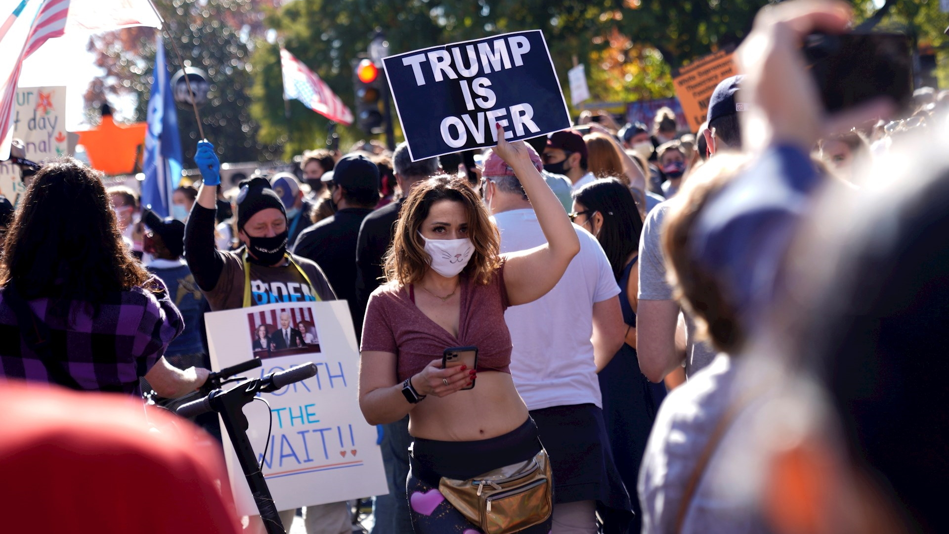 #FOTOS Así celebraron los estadounidenses la victoria de Joe Biden - joe-biden-celebracion-washington-triunfo