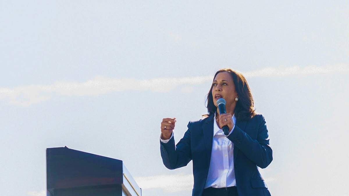 “Tenemos mucho trabajo por delante, empecemos”, afirma Kamala Harris tras victoria