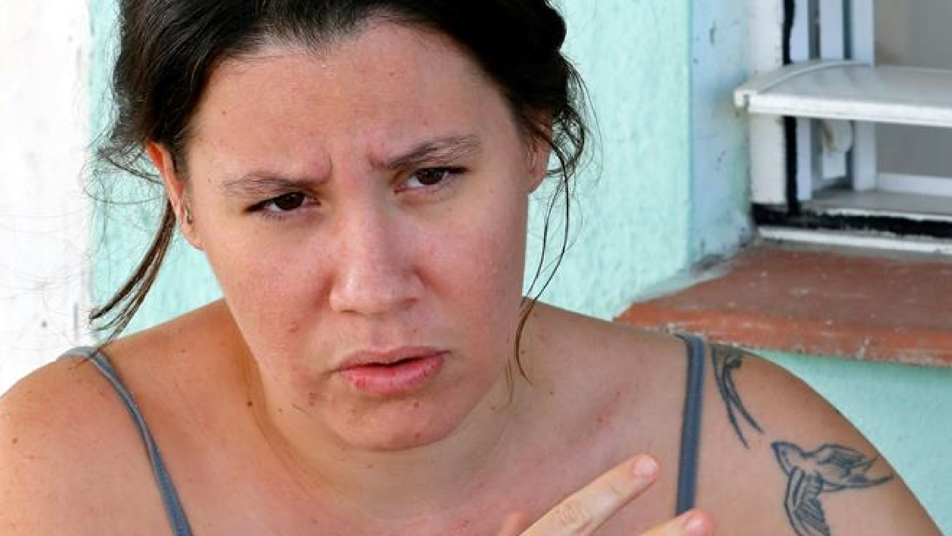 Opositores en Cuba débiles pero arropados por artistas tras golpe de las autoridades - la-poeta-y-activista-katherine-bisquet-una-de-las-14-personas-desalojadas-del-movimiento-san-isidro-la-habana-cuba-foto-efe