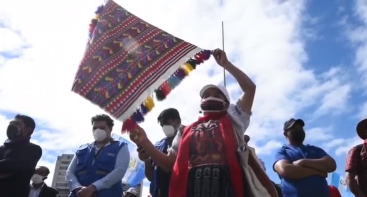 Autoridades indígenas protestan en Guatemala y exigen dimisión de Giammattei