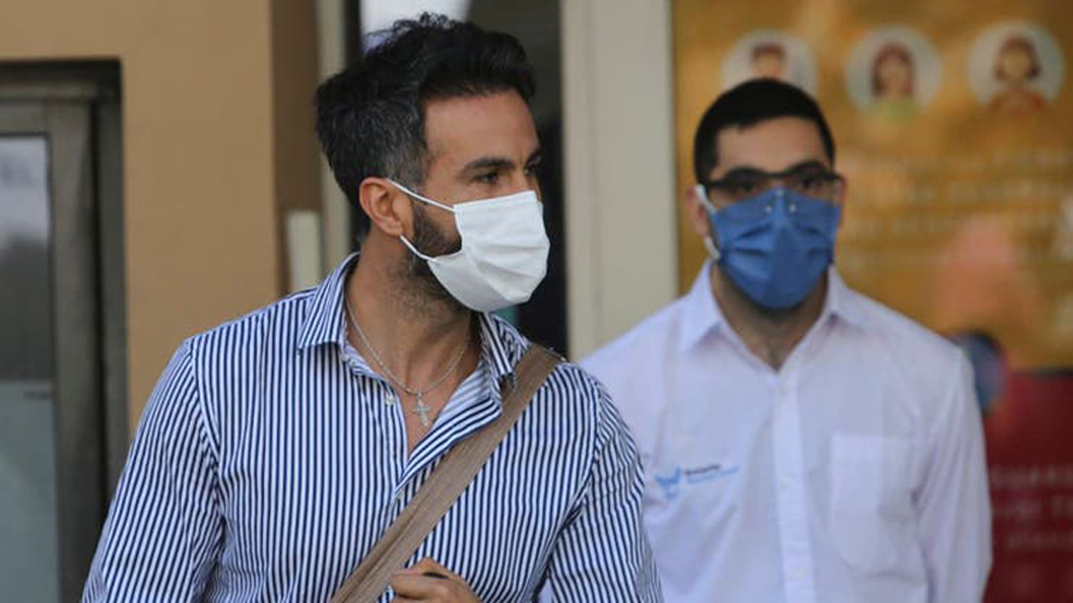 Imputan a médico personal de Maradona por homicidio culposo; allanan su casa y consultorio - leopoldo-luque-medico-personal-de-maradona
