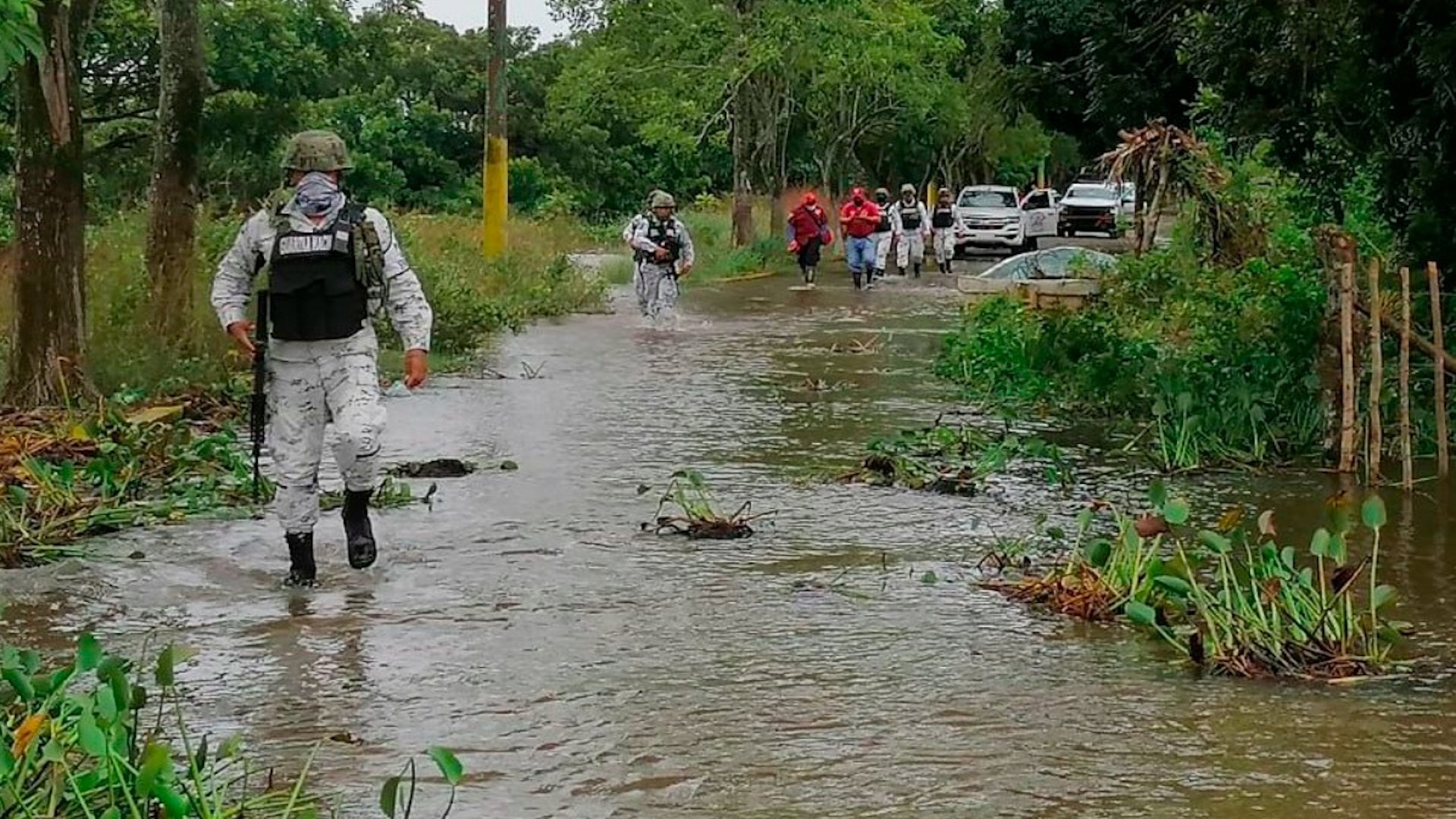 Eta se aleja de México pero deja lluvias torrenciales en Chiapas, Tabasco y Quintana Roo