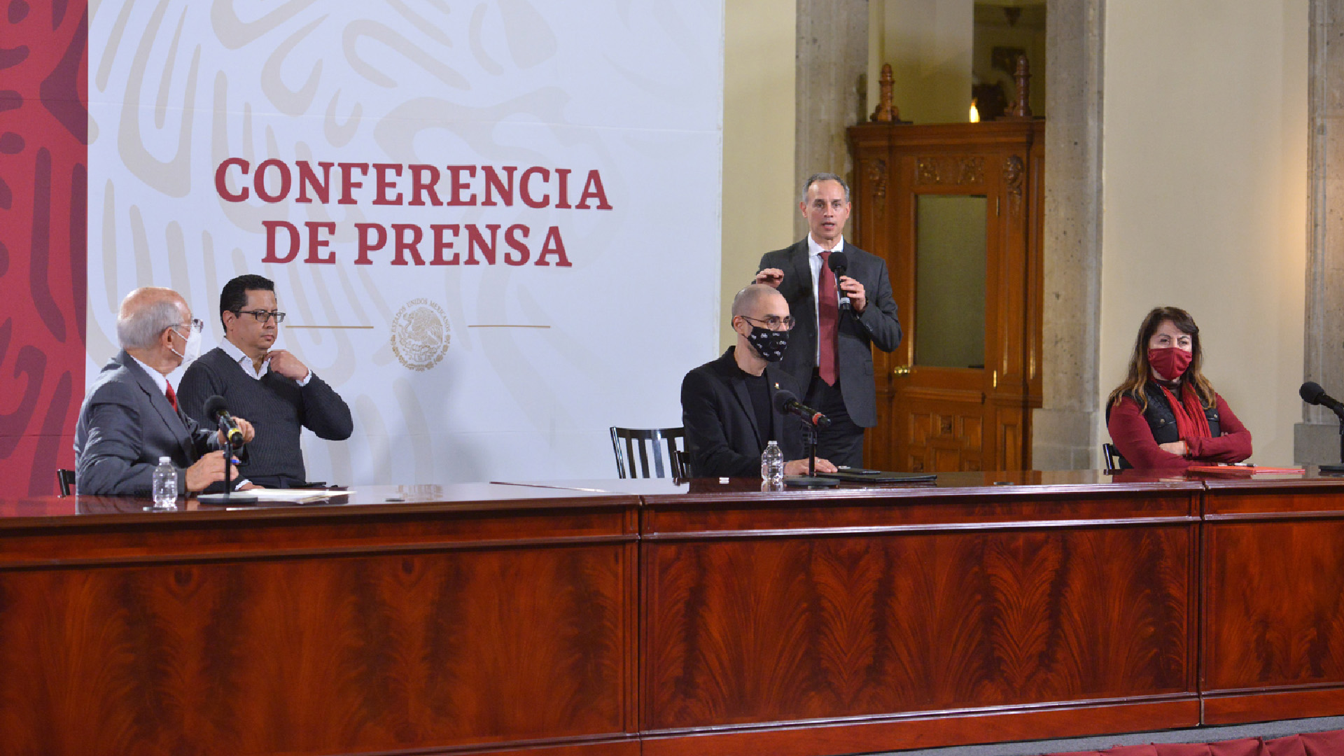 Cinco estados en México tienen todos los elementos para regresar a Semáforo Rojo, advierte López-Gatell