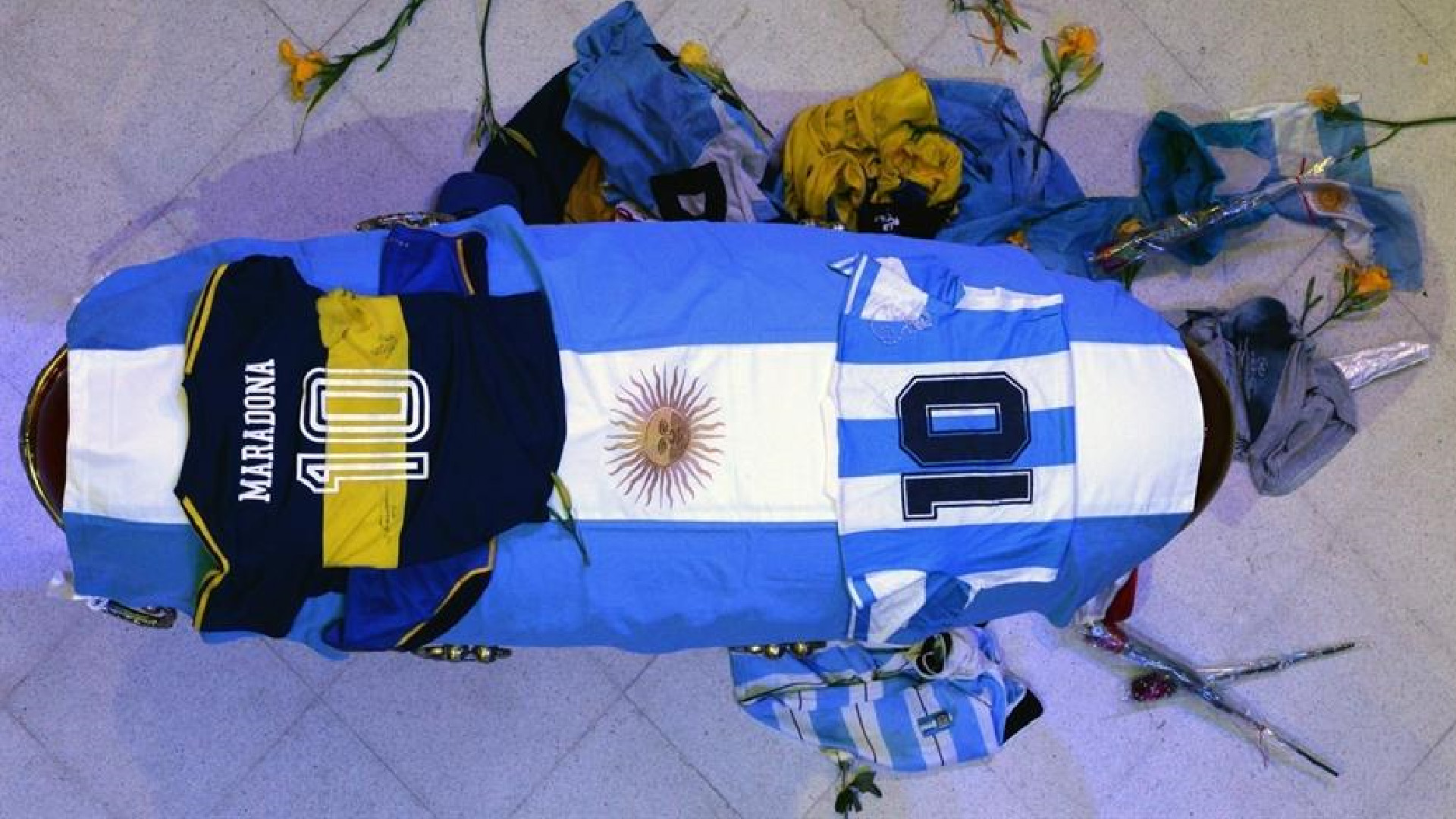 Restos de Maradona llegan al cementerio Jardín Bella Vista para el último adiós