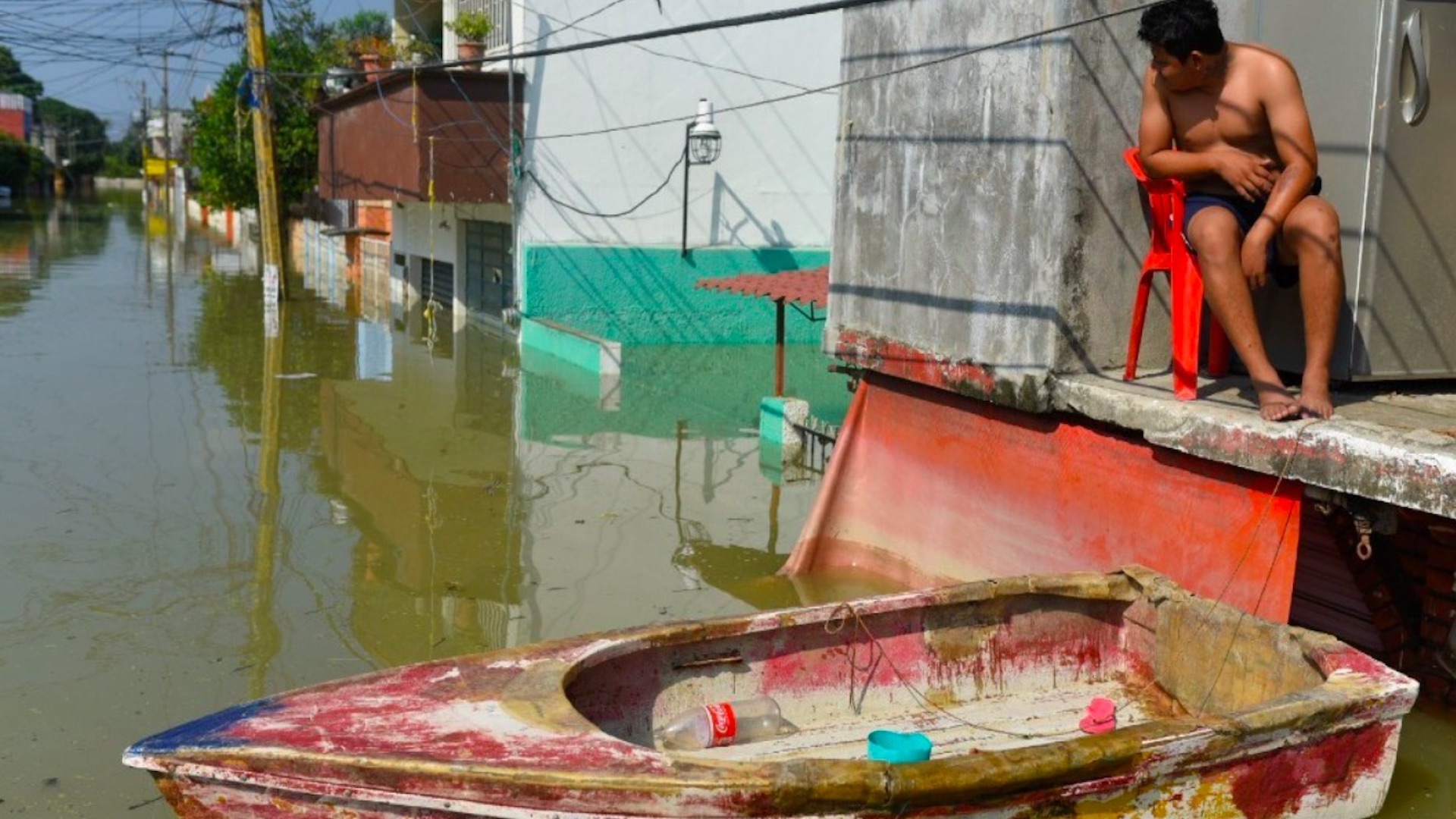 Insuficiente ayuda para Tabasco; habitantes de Macuspana no han podido ser desalojados