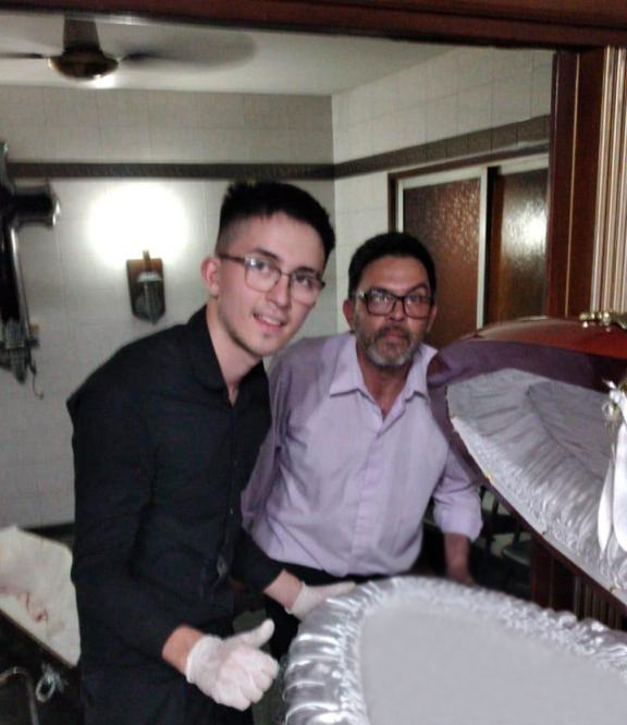 El deseo excesivo por fotografiarnos - maradona-1