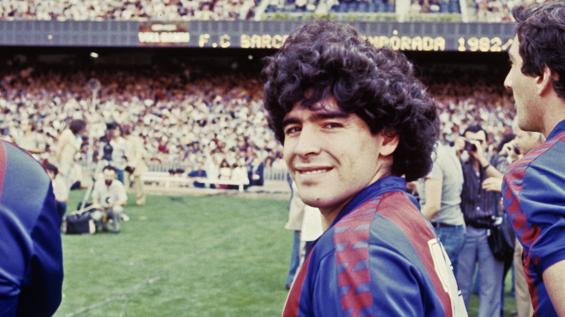 La vida de Diego Armando Maradona en FOTOS - maradona-como-jugador-del-fc-barcelona